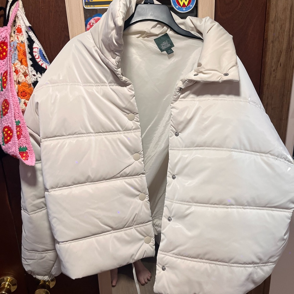 Wild Fable Cream Puffer